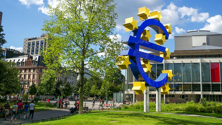 Privates Kapital für Europa - Versicherer bestärken Initiative für EU-Label (© tekinturkdogan / Getty Images)